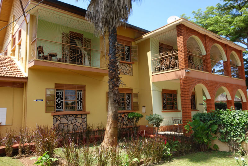 Bridgeway Guest House Jinja Exterior photo